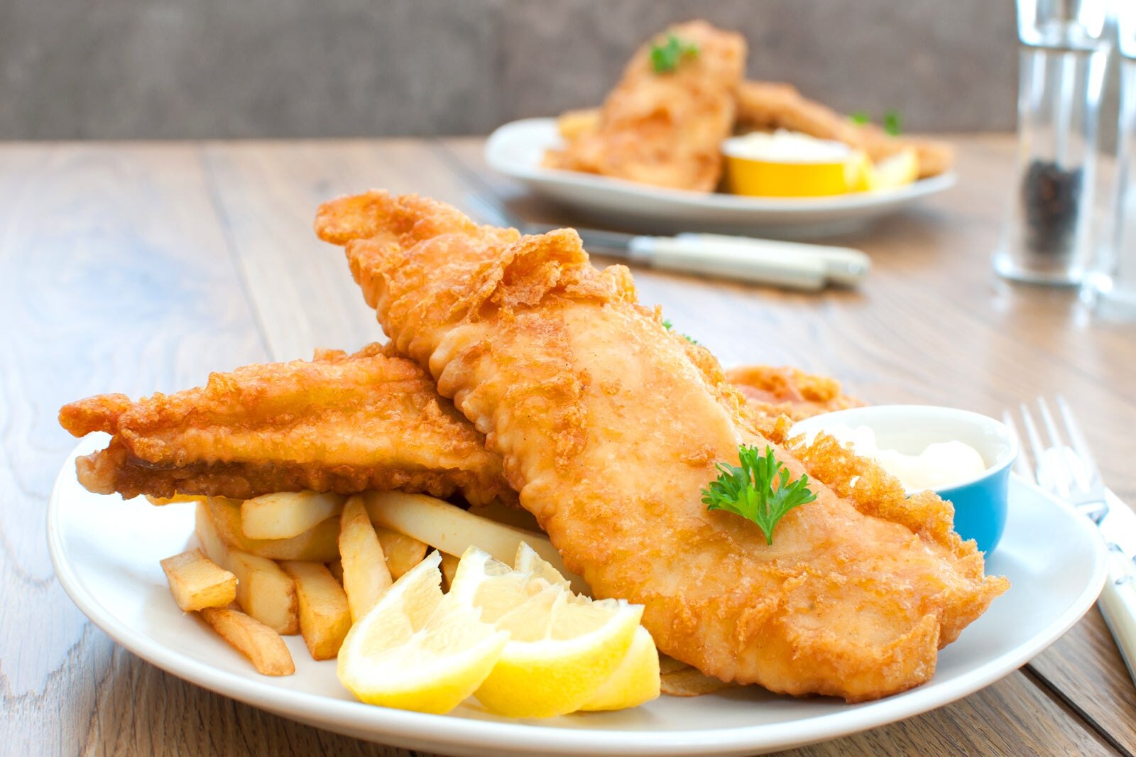 ماهی و چیپس آب شور - Saltwater Fish and Chips