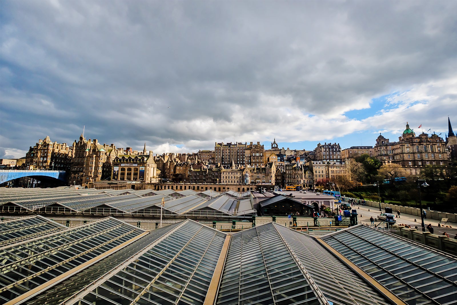 بازار ویورلی، مرکز خرید سابق پرنس - Waverley Market, formerly Princes Mall