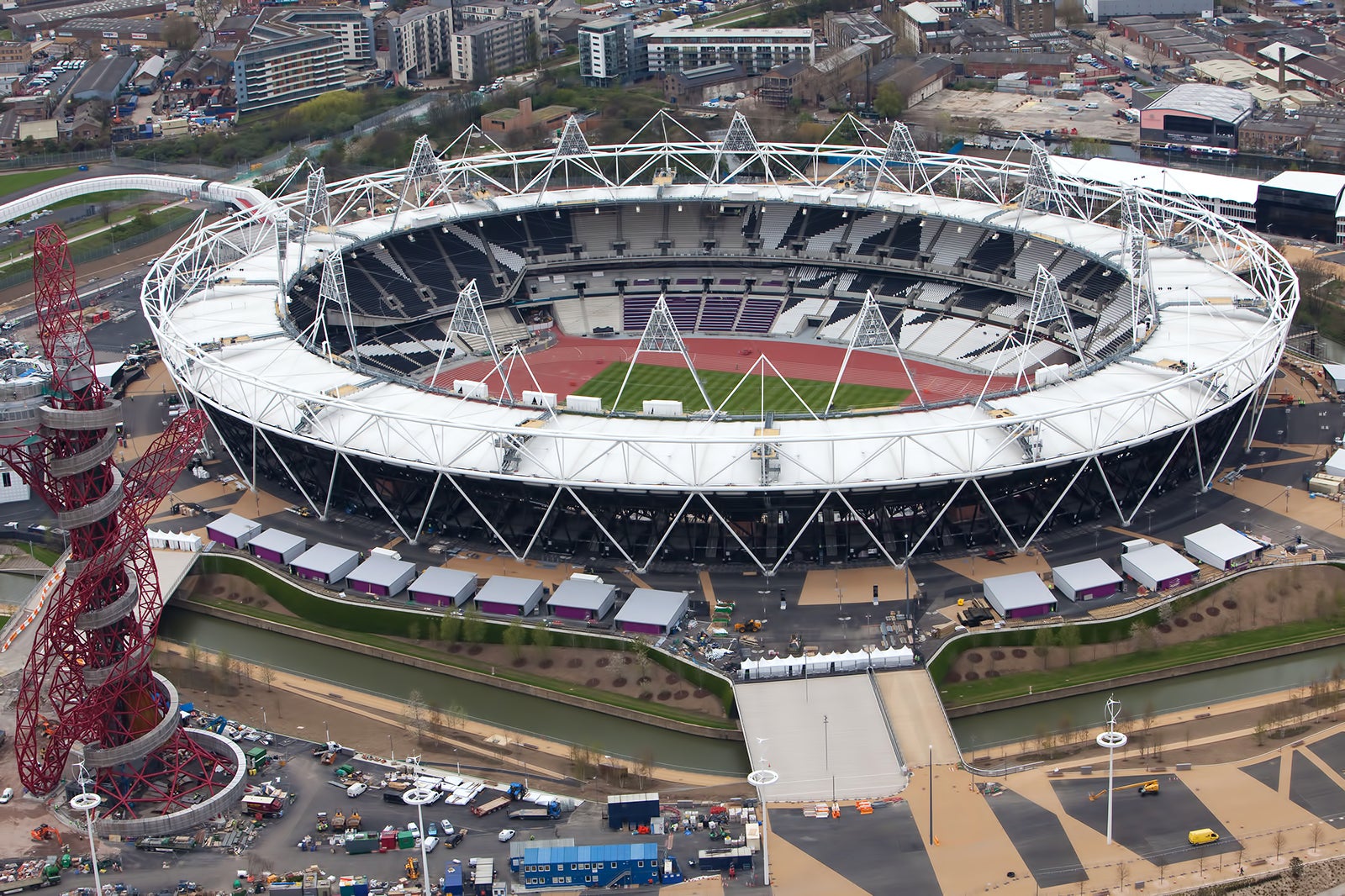 استادیوم المپیک لندن - London Olympic Stadium