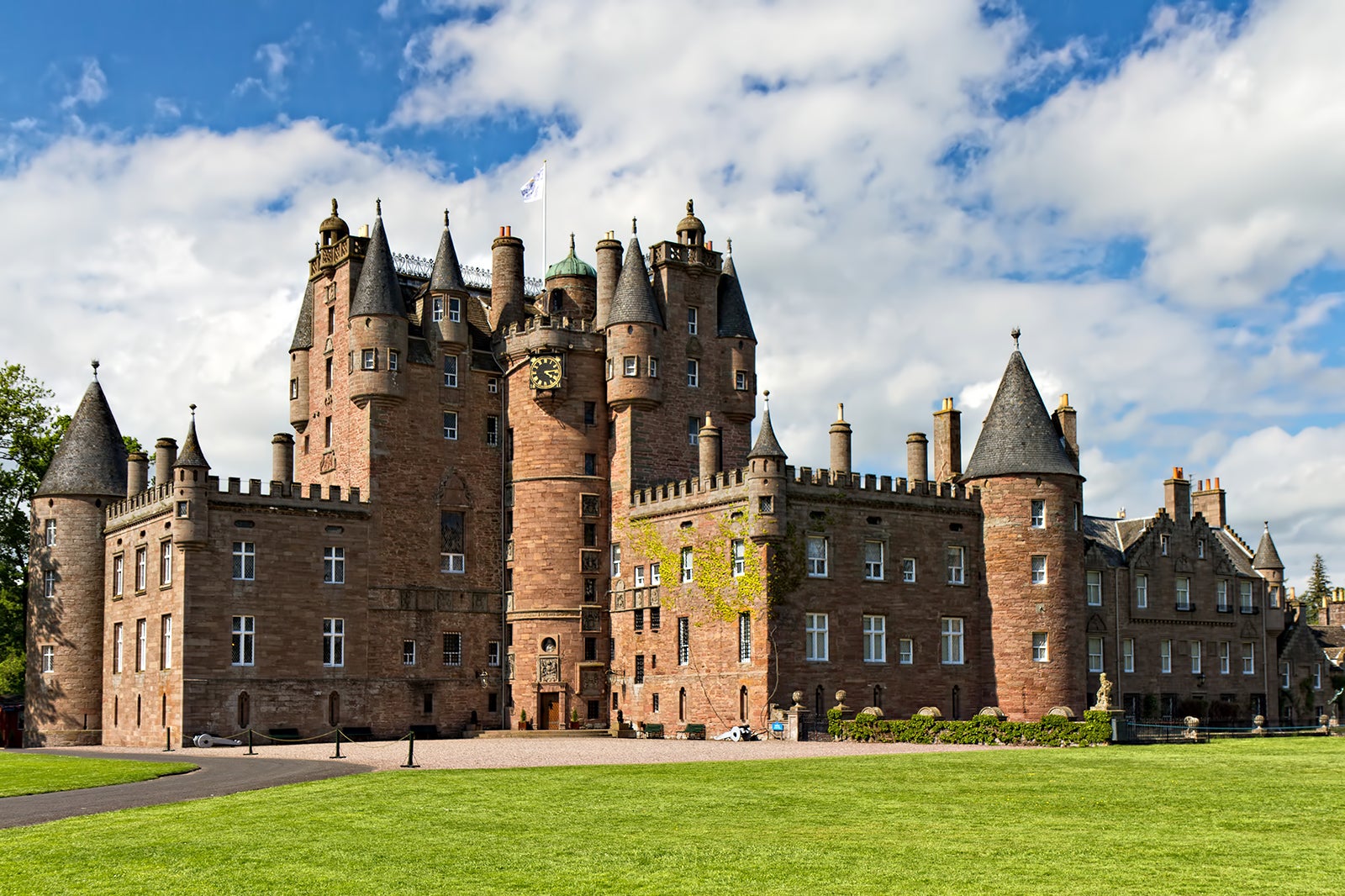 قلعه گلمیس - Glamis Castle