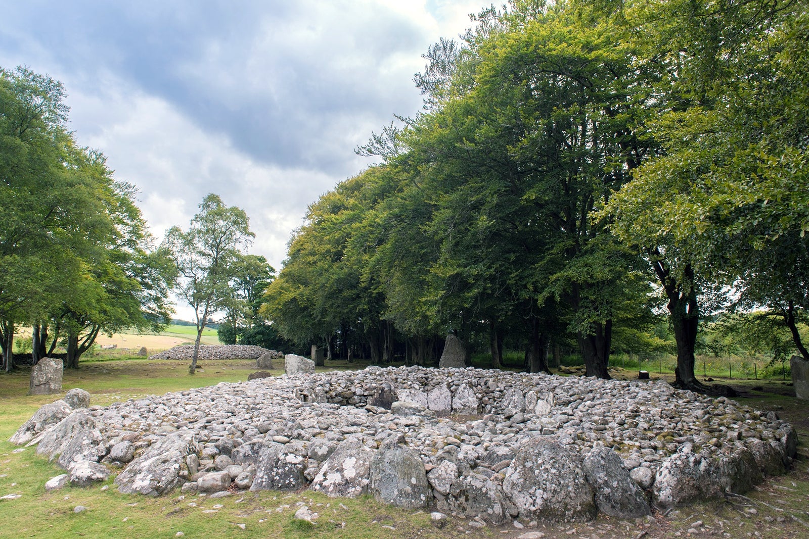 کلاوا کرنز - Clava Cairns