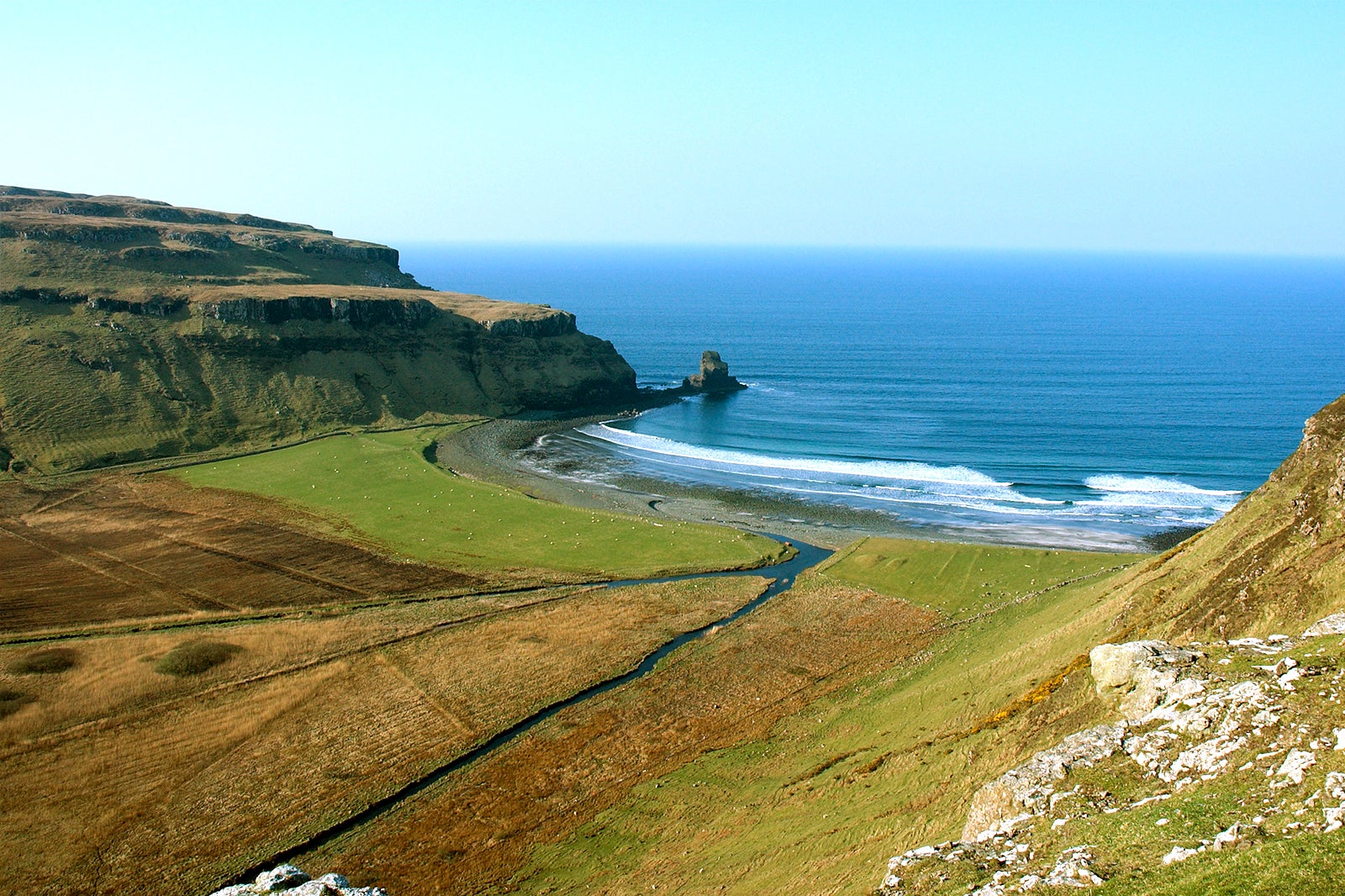 ساحل تالیسکر - Talisker Beach