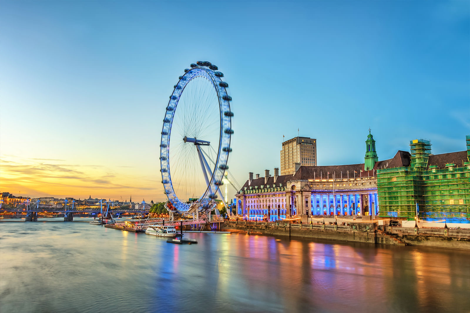 چرخ و فلک لندن - London Eye