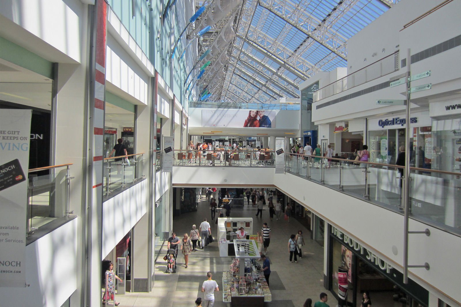 مرکز سنت انوک - St Enoch Centre