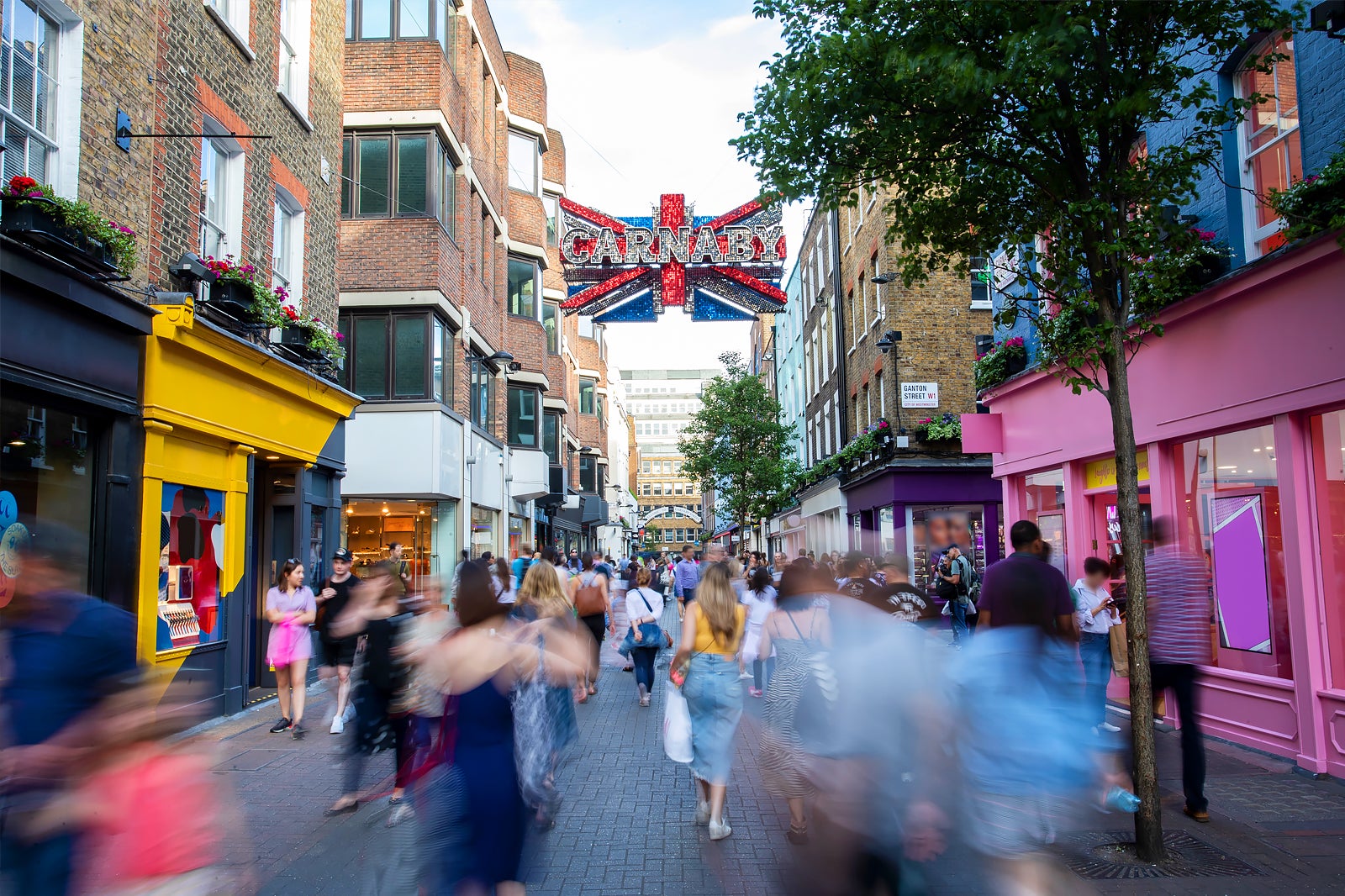 خیابان کارنابی - Carnaby Street