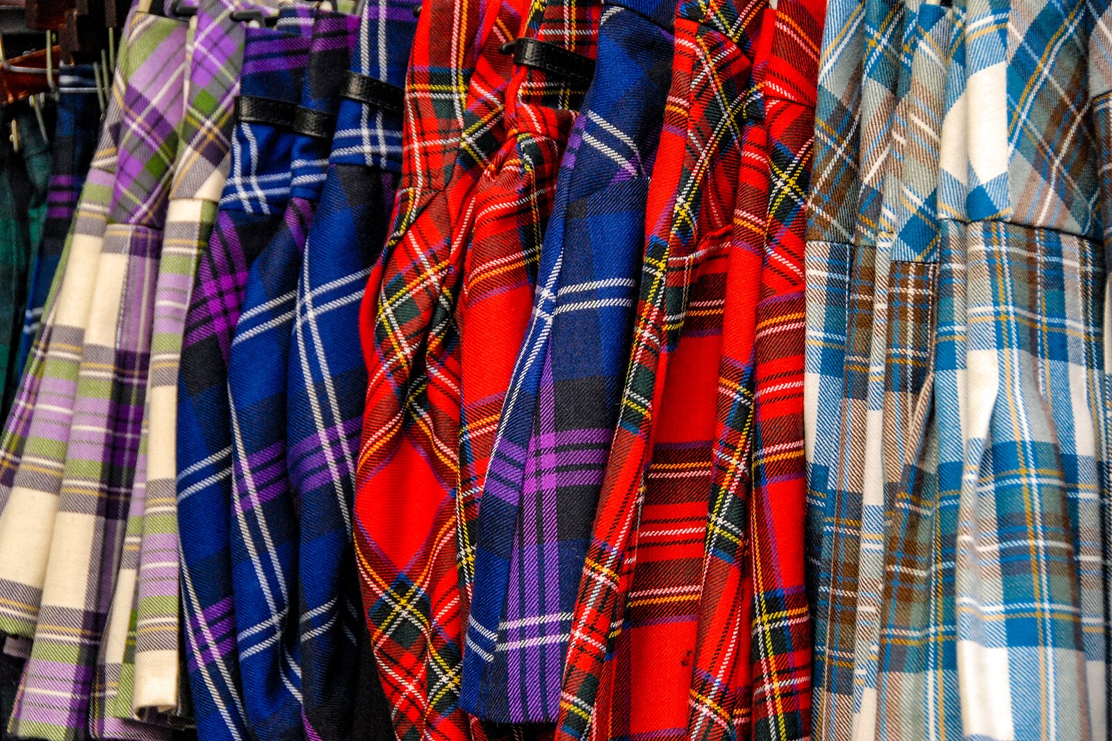 خرید تارتان سنتی خانواده - Buying your family’s traditional tartan