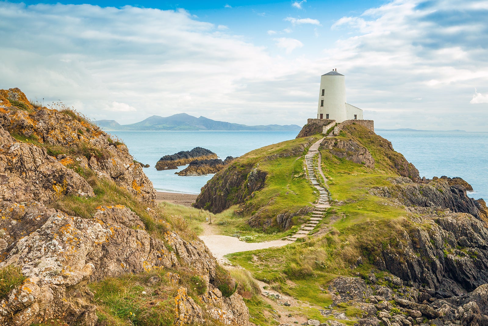 جزیره آنگلسی - Isle of Anglesey