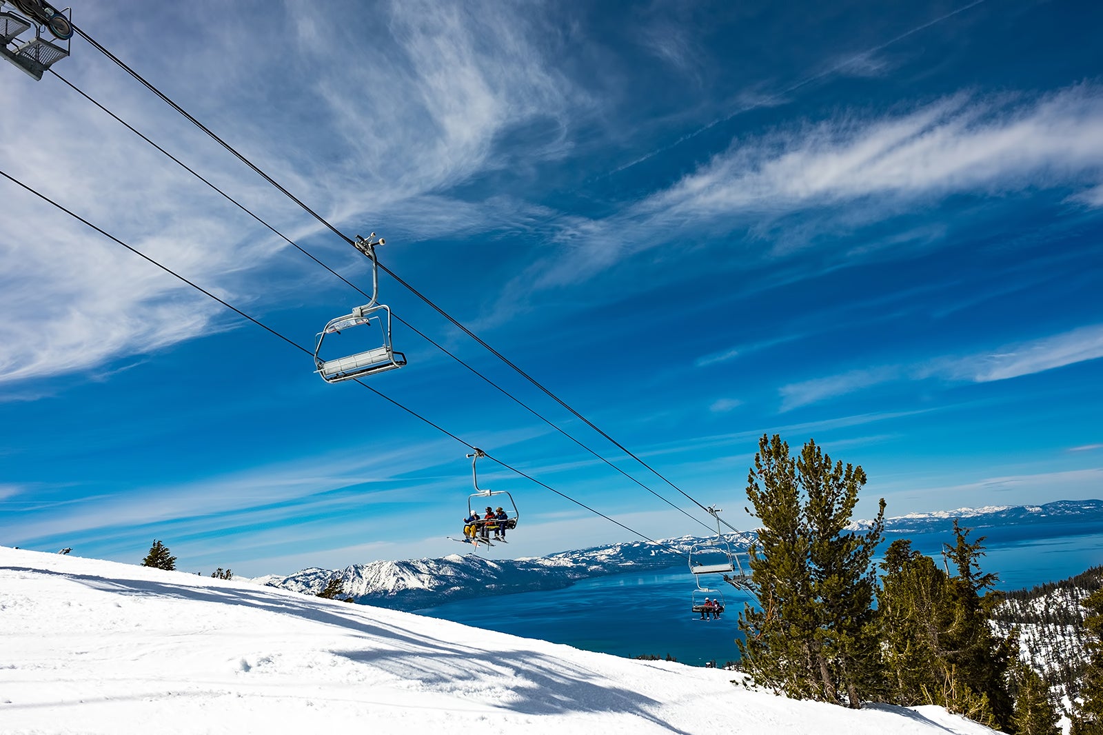 پیست اسکی بهشتی - Heavenly Ski Resort