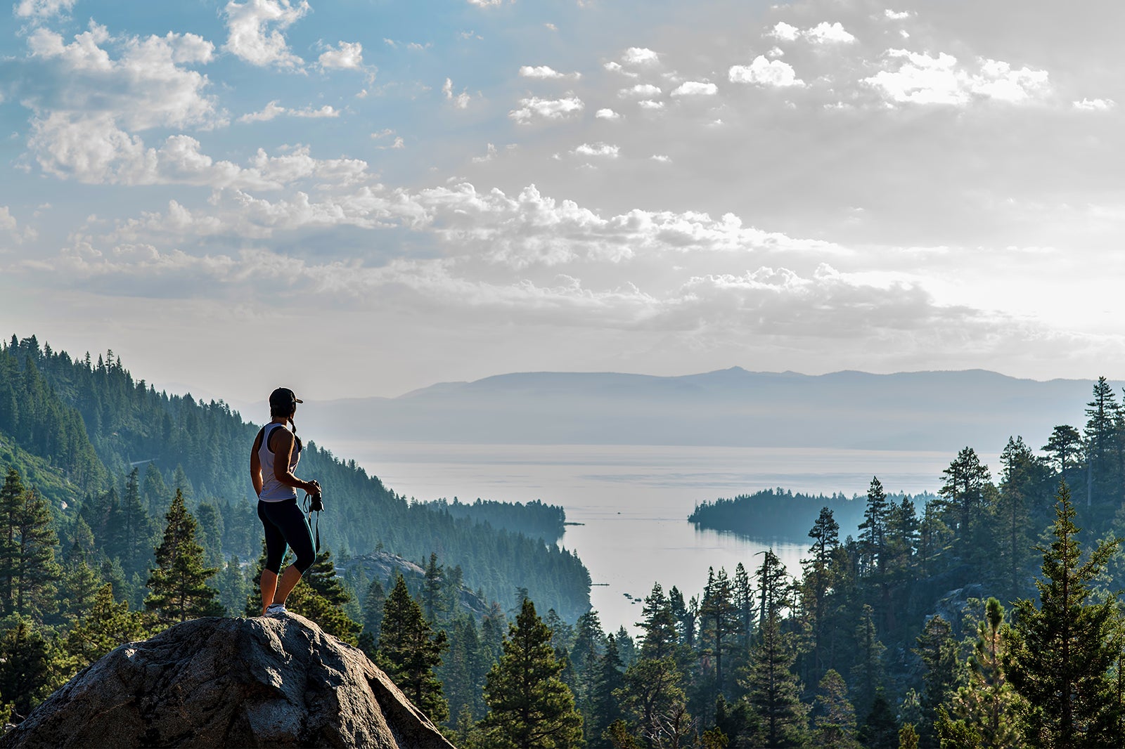 مسیر پیاده روی صخره ایگل - Eagle Rock Hiking Trail