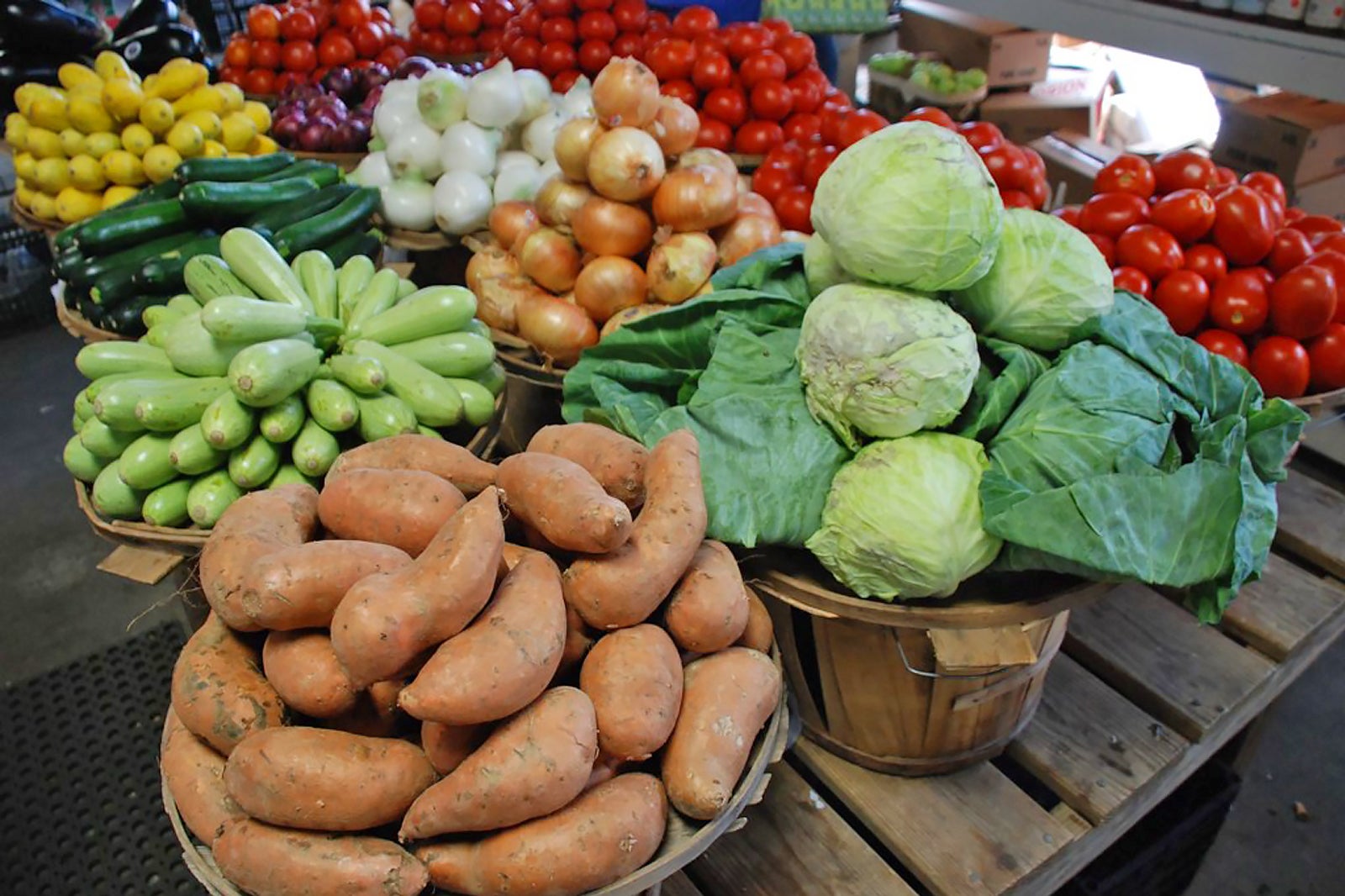 بازار کشاورزان نشویل - Nashville Farmers’ Market