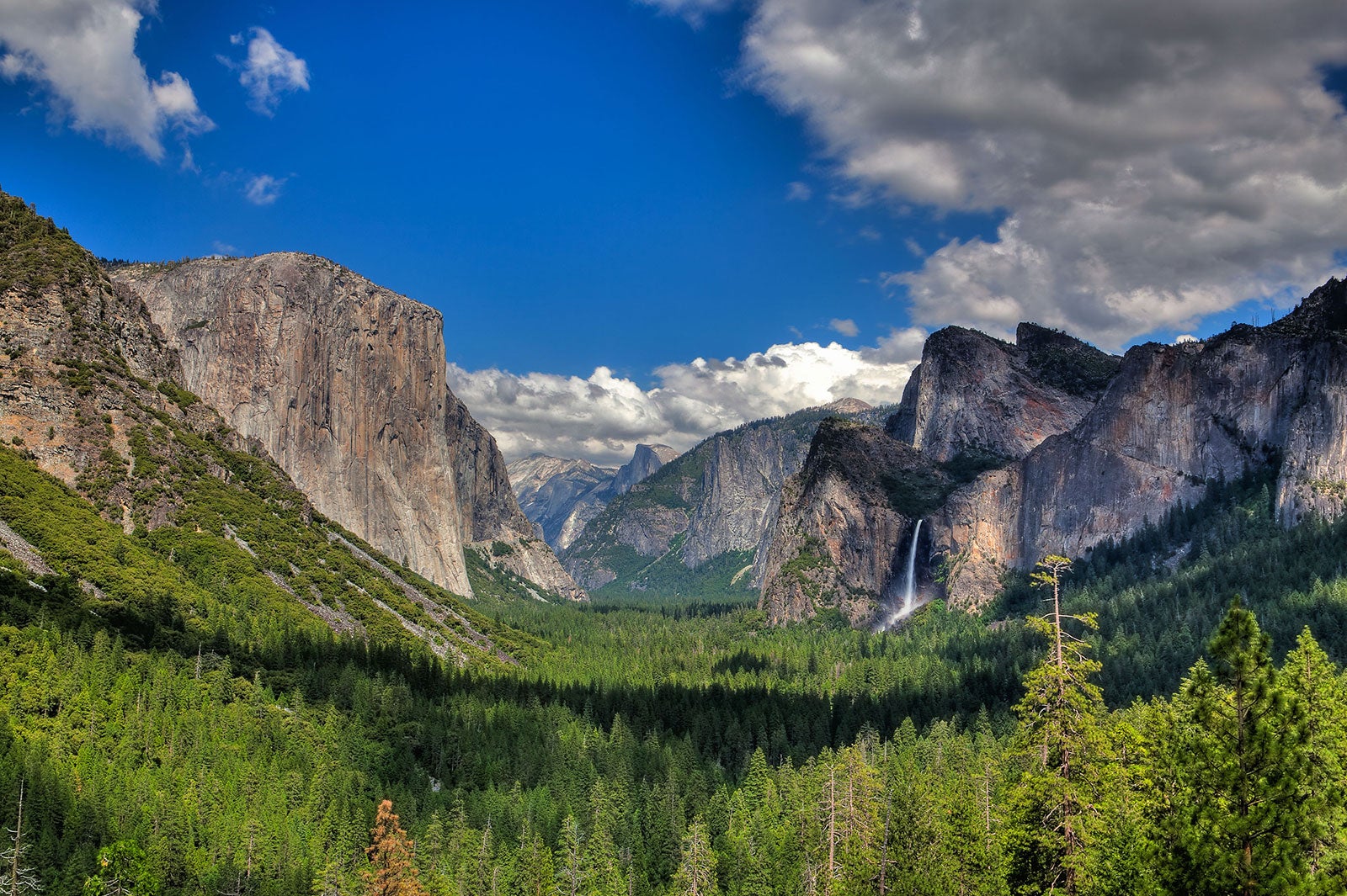 نمای تونل - Tunnel View