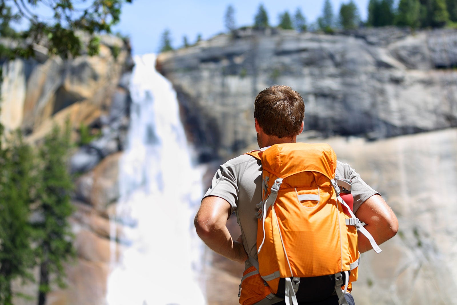 آبشار توئئولالا - Tueeulala Falls