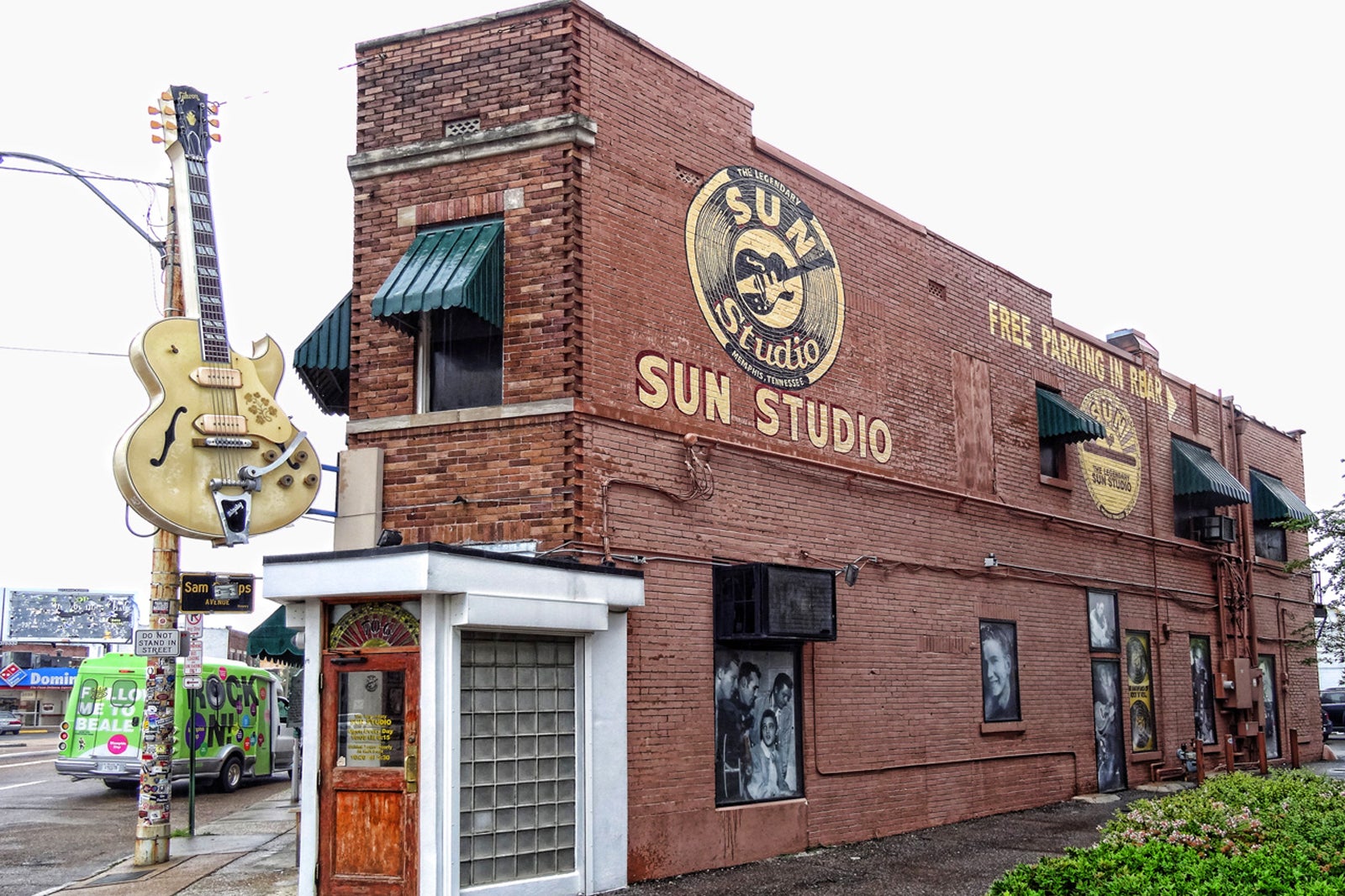 شاتل سان استودیو - Sun Studio Shuttle