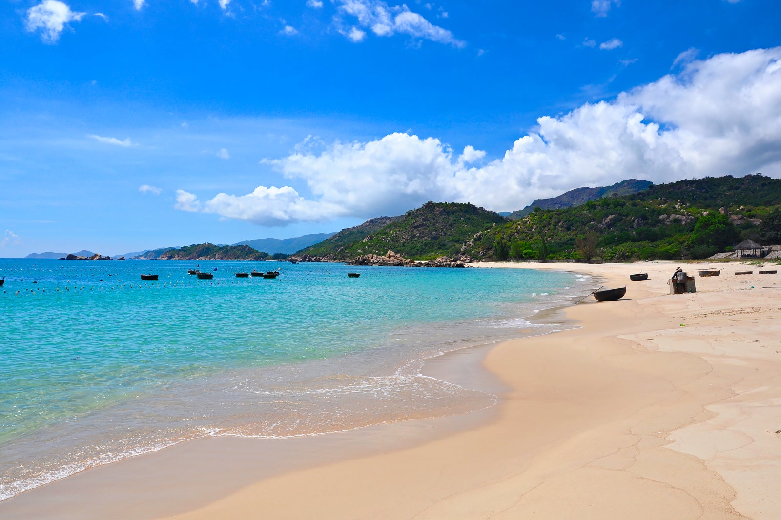 ساحل بای دای - Bai Dai Beach