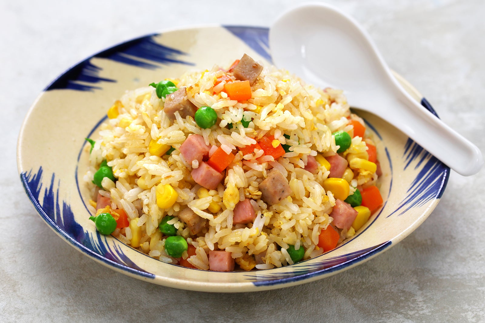 کام چین (برنج سرخ شده ویتنامی) - Com chien (Vietnamese fried rice)