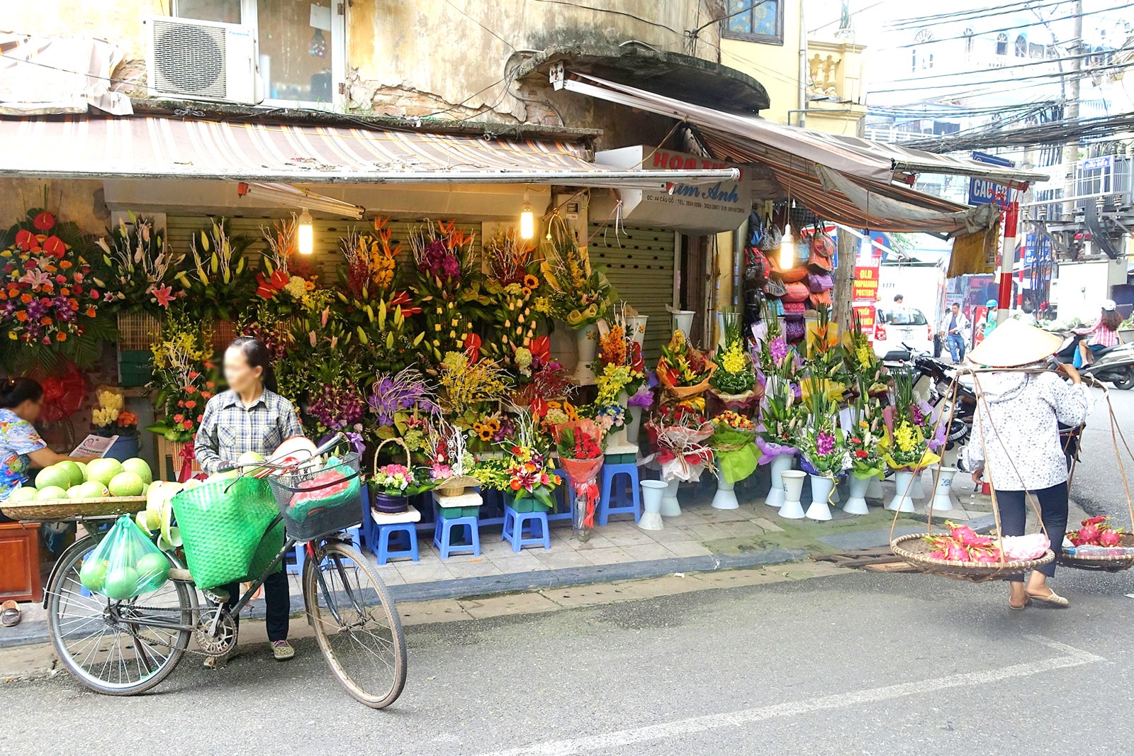 بازار گل کوانگ با - Quang Ba Flower Market