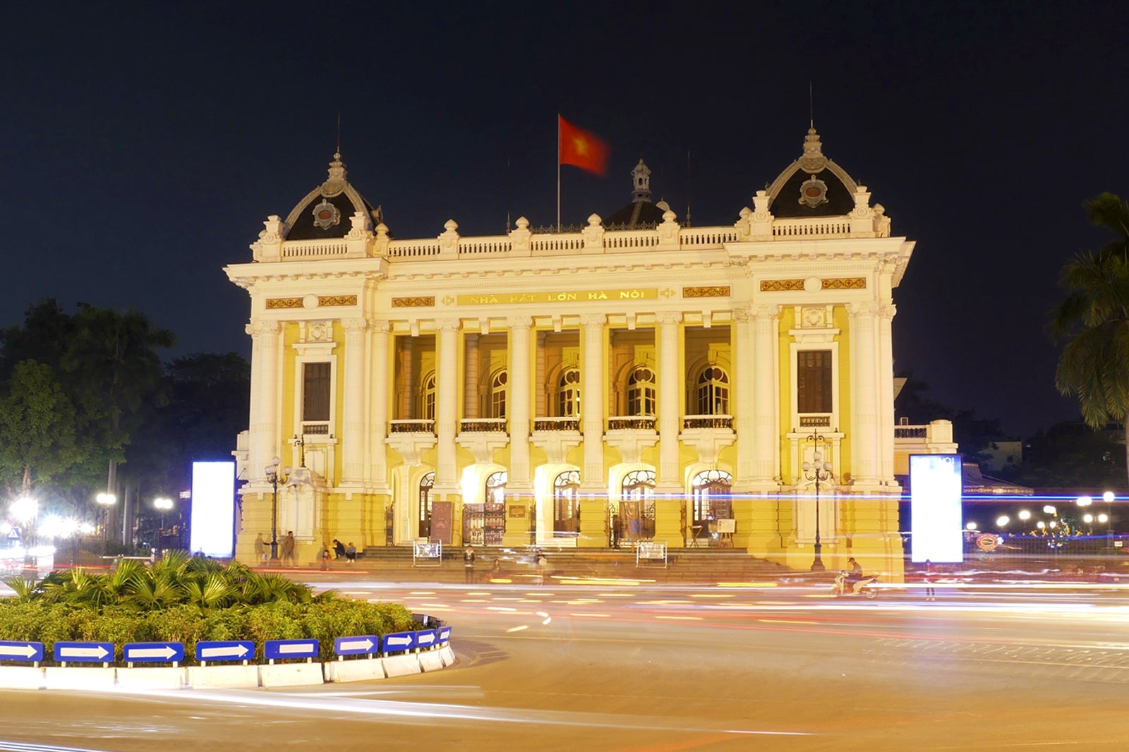 خانه اپرای هانوی - Hanoi Opera House