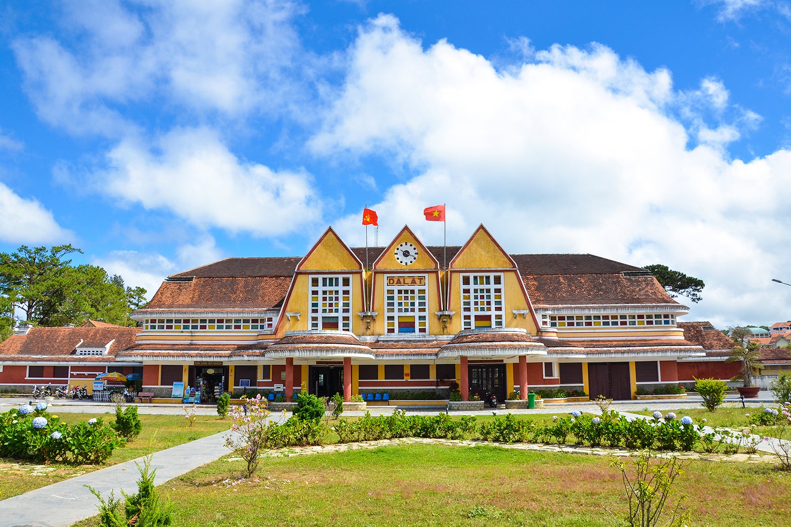 ایستگاه راه آهن دا لات - Da Lat Railway Station