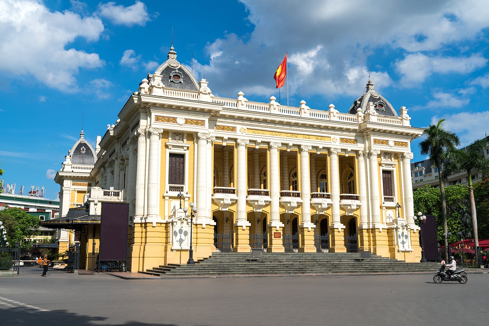 خانه اپرای هانوی - Hanoi Opera House