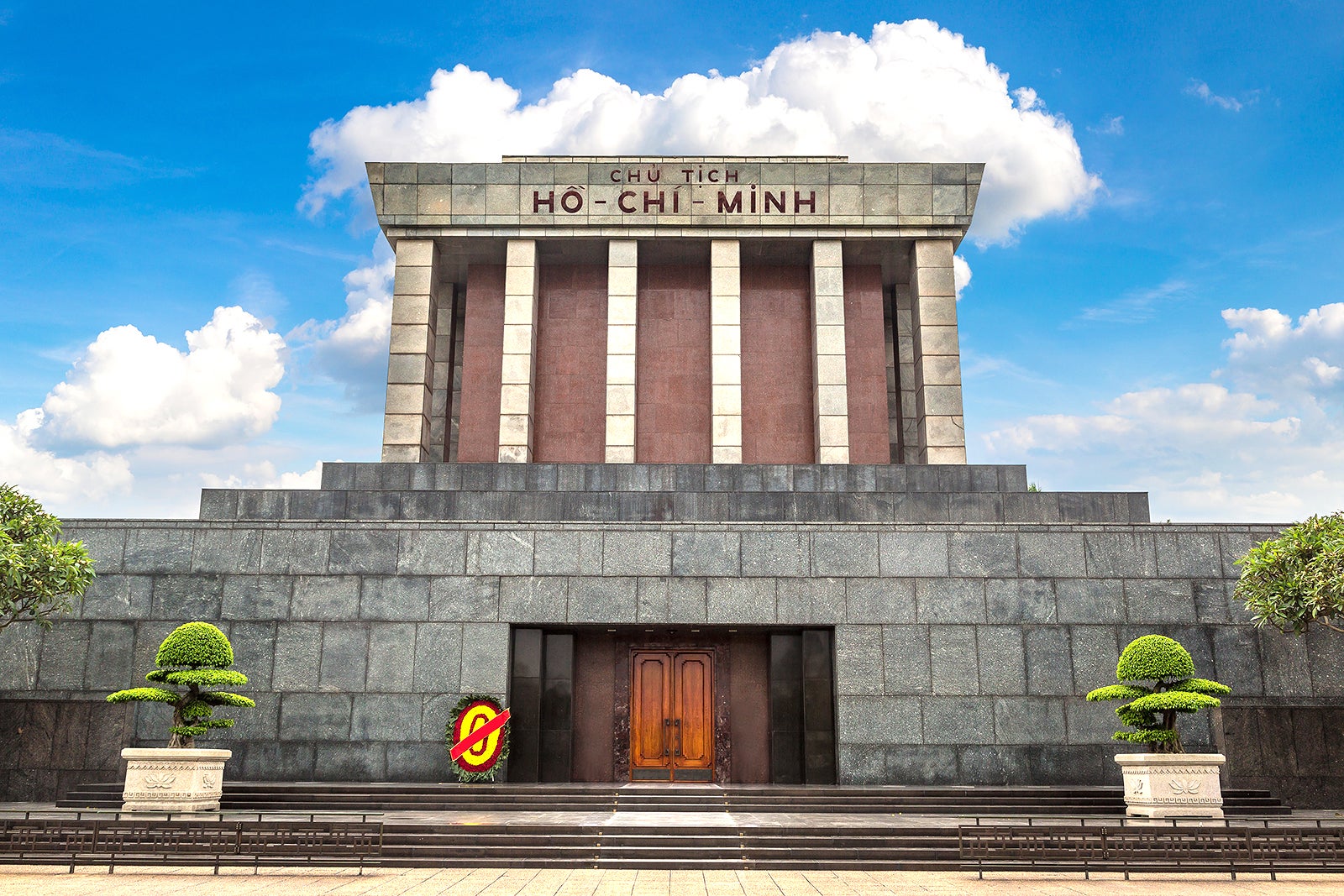 مقبره هوشی مین - Ho Chi Minh Mausoleum