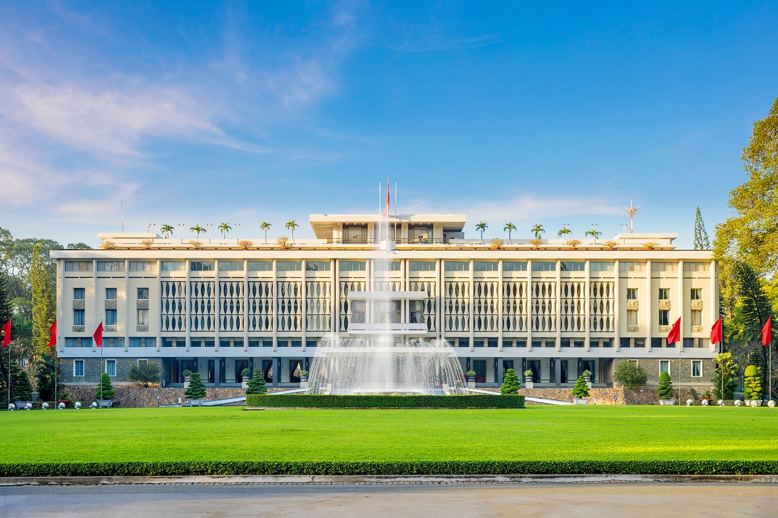 کاخ اتحاد مجدد - Reunification Palace