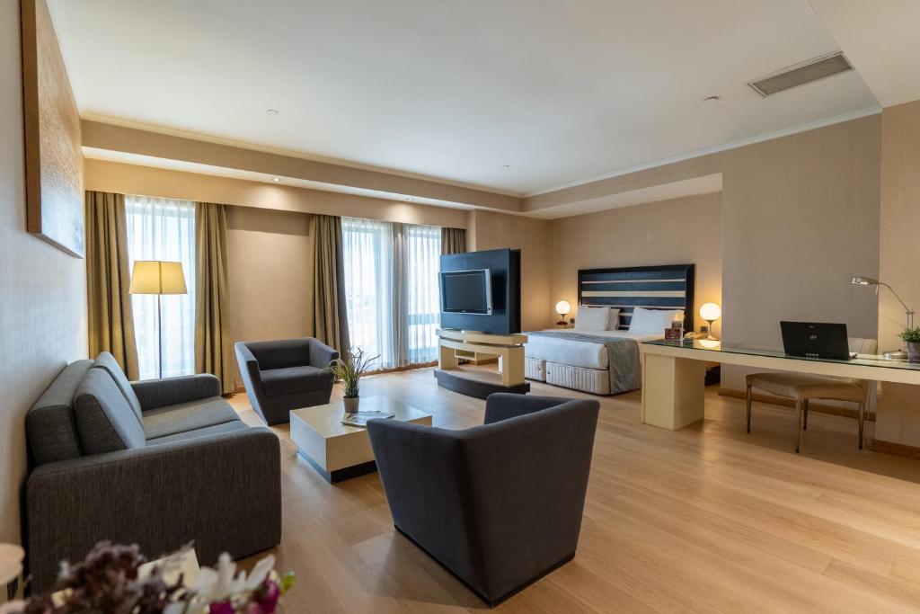 نووا پلازا پرایم هتل Nova Plaza Prime Hotel