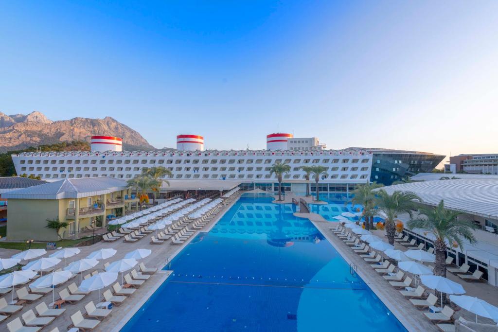 هتل Transatlantik Hotel & Spa (Hotel), Kemer (Turkey) Deals