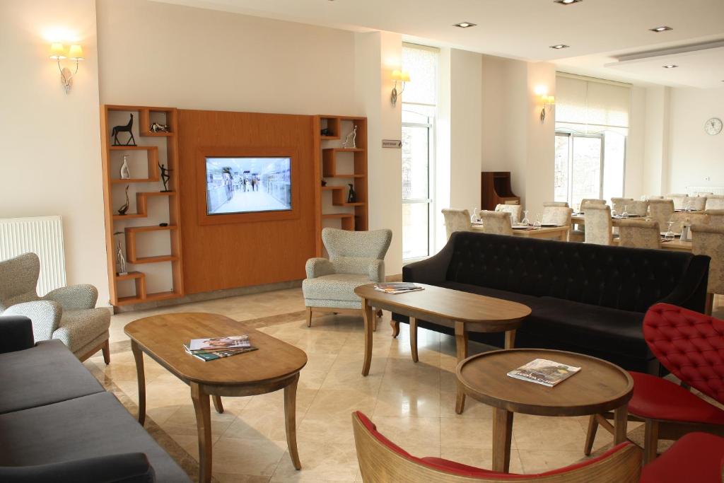تونا هتل Tuna Hotel