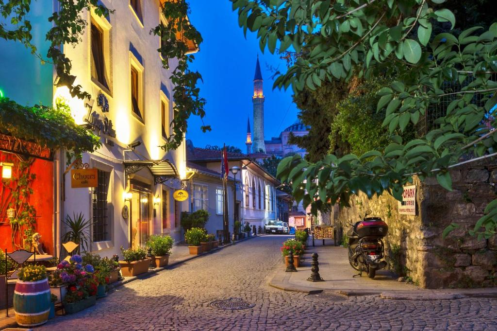 هتل Zeynep Sultan Hotel (Hotel), Istanbul (Turkey) Deals