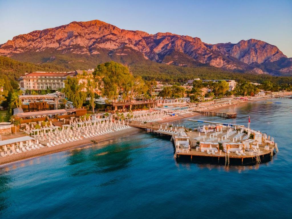 هتل دابل‌تری بای هیلتون آنتالیا-کمر آلی‌انکلوزیو ریزورت DoubleTree by Hilton Antalya-Kemer All-Inclusive Resort