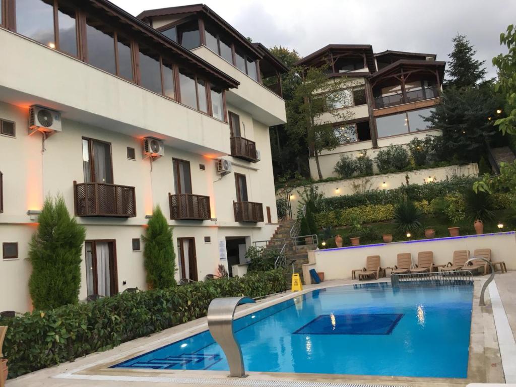 ساپانجا دیلک کوناگی هتل Sapanca Dilek Konagi Hotel