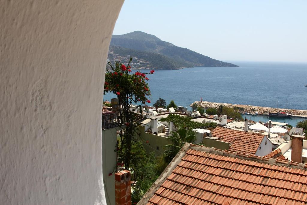 هتل کالکان ترک اوی Kalkan Turk Evi