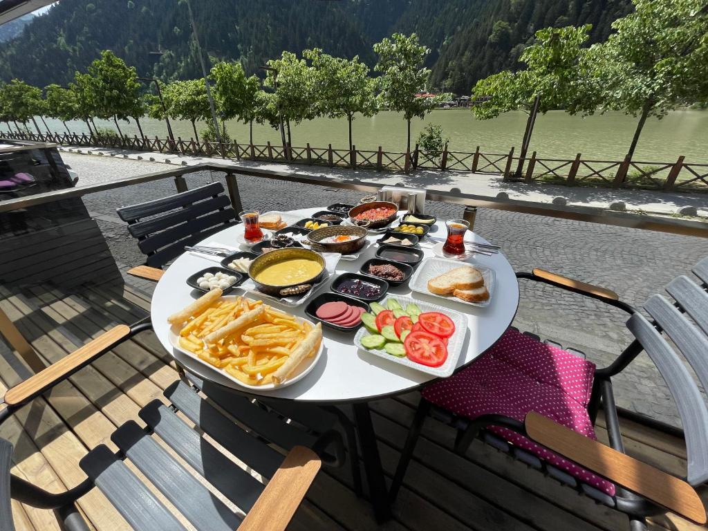 اوزکان هتل Ozkan Otel