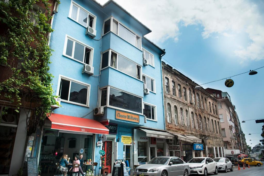 هتل چیرز میدتاون هاستل - Cheers Midtown Hostel
