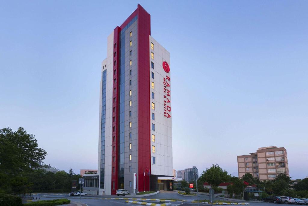 هتل Ramada Plaza by Wyndham Istanbul Atakoy (Hotel) (Turkey) Deals