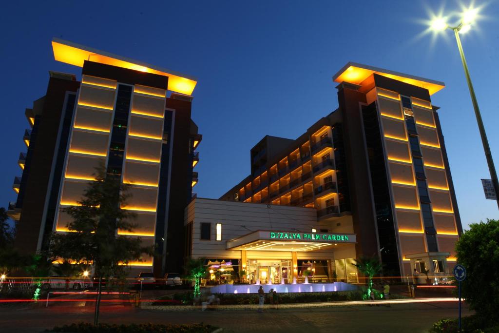 دیزالیایا پام گاردن هتل Dizalya Palm Garden Hotel