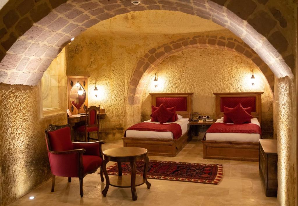 هتل Kayakapi Premium Caves Cappadocia (Hotel), Ürgüp (Turkey) Deals