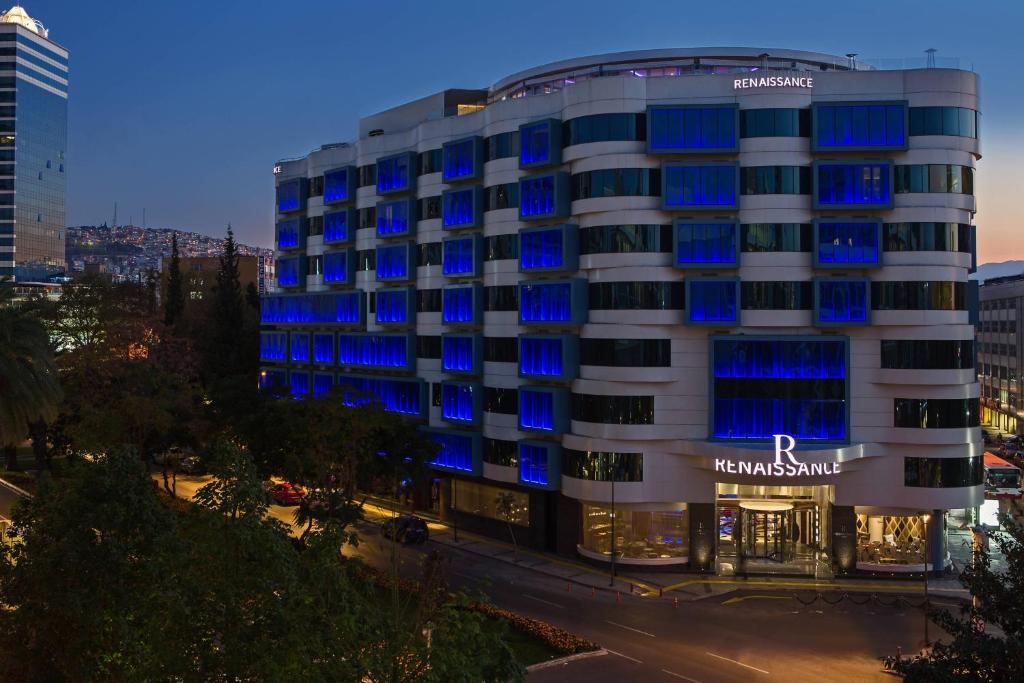 هتل Renaissance Izmir Hotel (Hotel), İzmir (Turkey) Deals