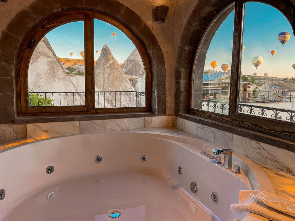 هتل Goreme Valley Cave House (Hotel), Göreme (Turkey) Deals