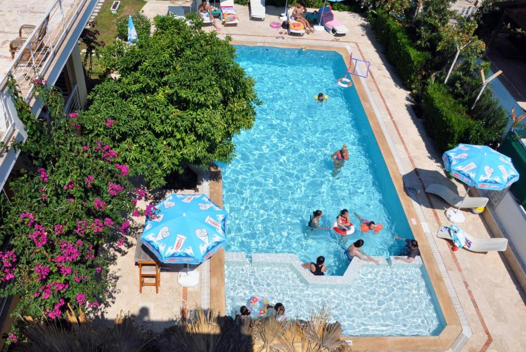 هتل Tuncer Garden Hotel (Hotel), Kemer (Turkey) Deals