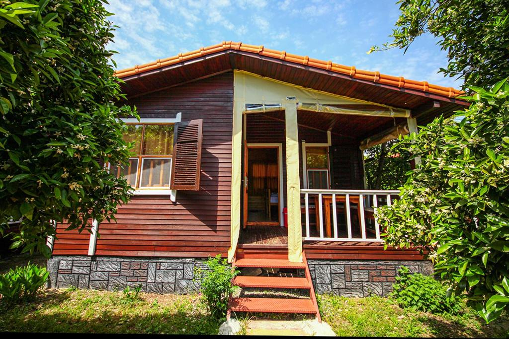 هتل سان ریز بانگالوها Sunrise Bungalows