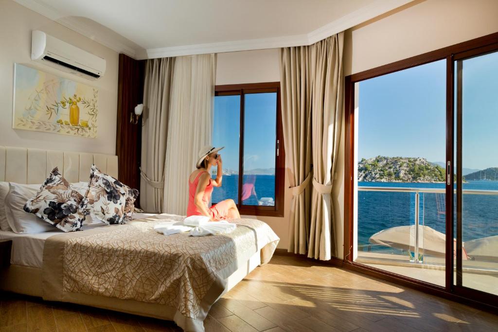 تایمنوس هتل - Tymnos Hotel