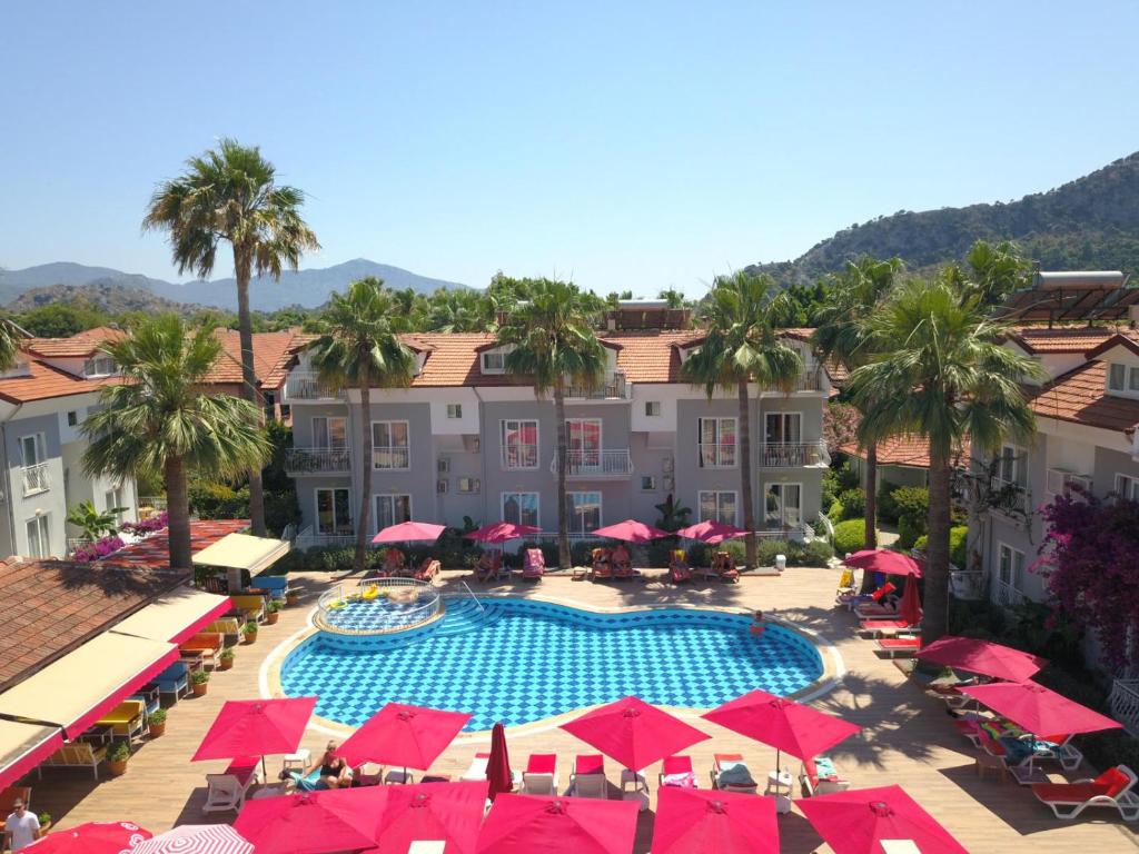 ویلا دولونای آپارتمان هتل Villa Dolunay Apart Hotel