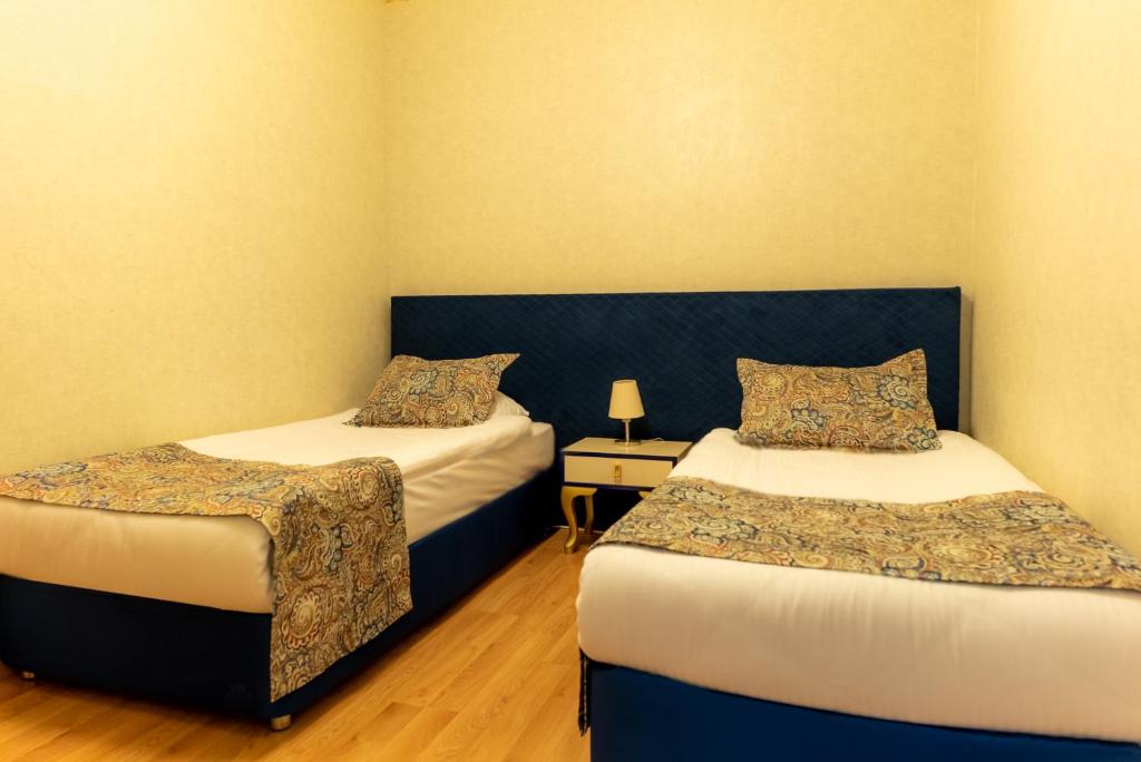 گرند کاروت هتل - Grand Karot Hotel