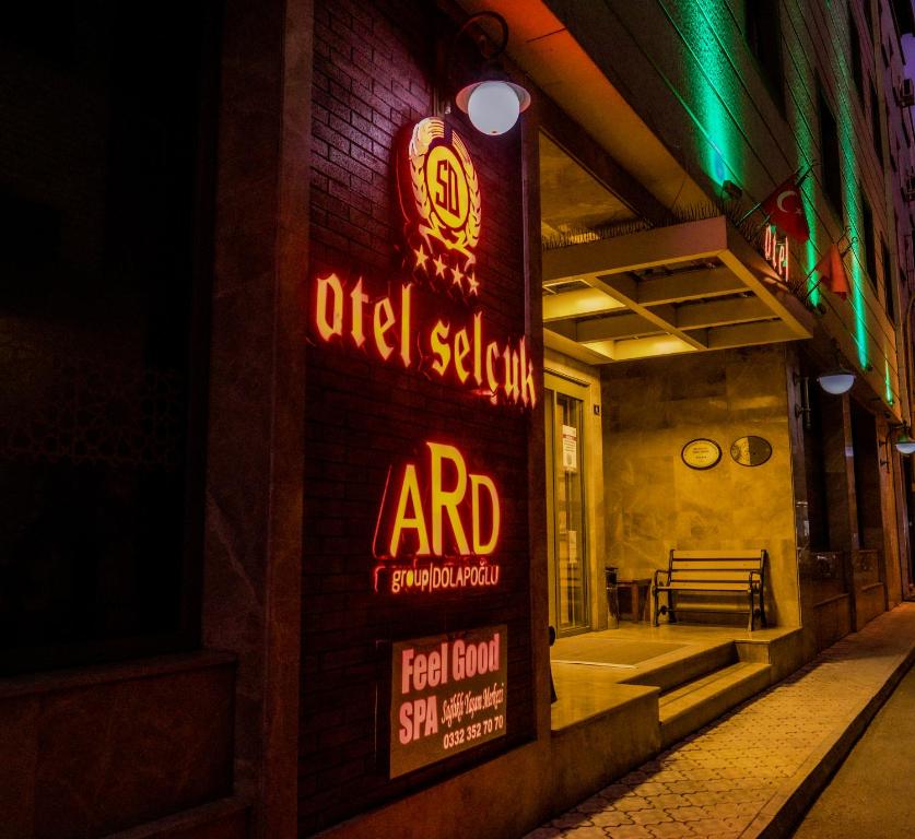 سلچوک هتل Selçuk Hotel