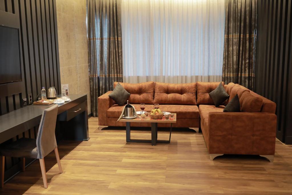 سیرین پارک هتل - Sirin Park Hotel