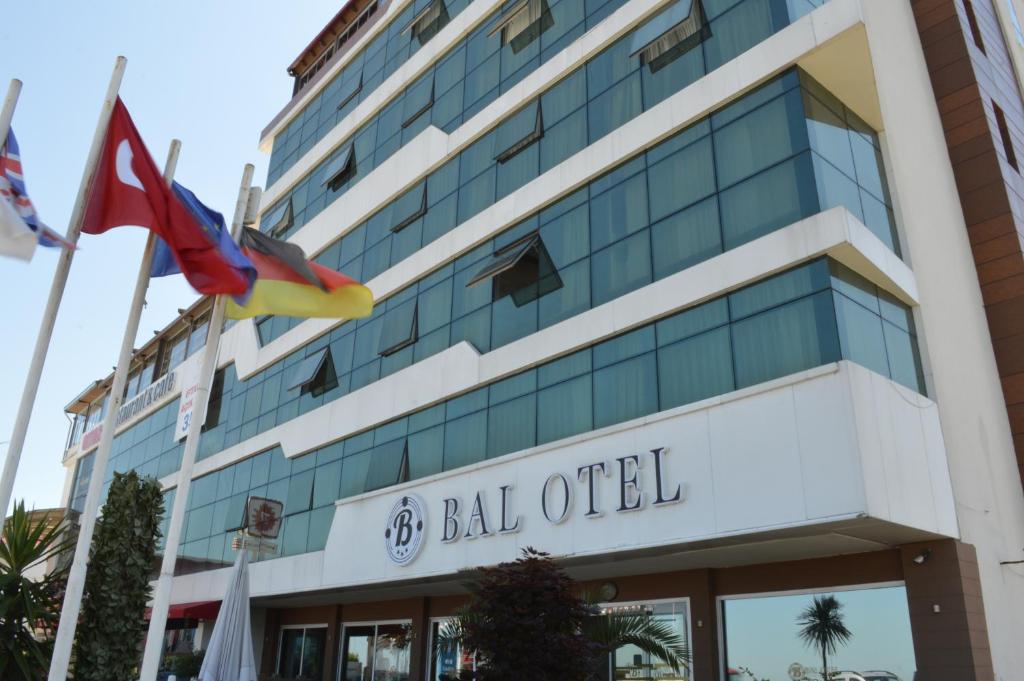 هتل Bal Hotel (Hotel), Tirebolu (Turkey) Deals