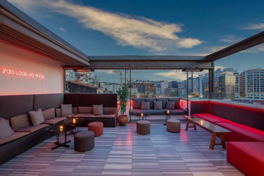 هتل وابی هاستلز - Wabi Hostels