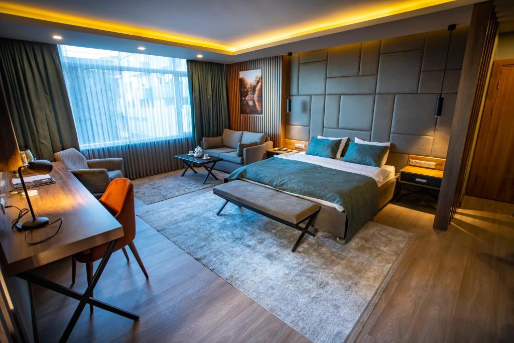 نوا سوئیت هتل Nova Suite Hotel