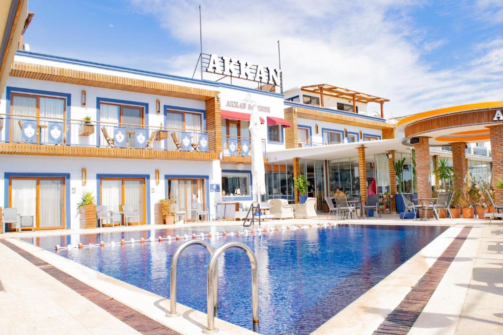 هتل Akkan Beach Hotel (Hotel), Bodrum City (Turkey) Deals